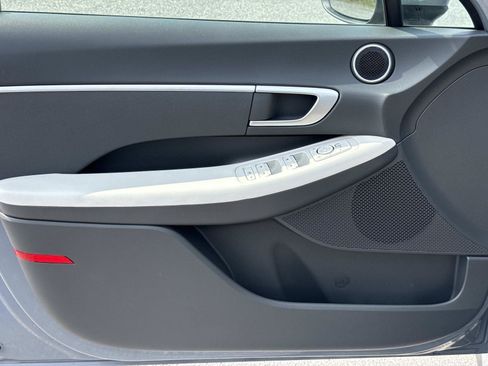 New 2026 Hyundai Sonata SE FWD image 8