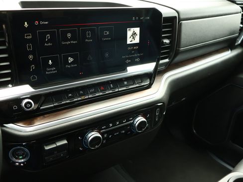 Used 2025 GMC Sierra 1500 SLT AWD/4WD image 20