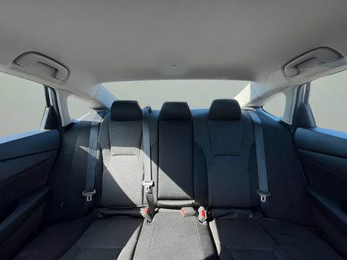 Used 2025 Honda Accord LX image 18