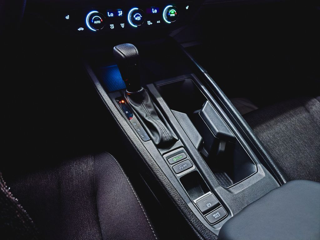 Used 2025 Honda Accord SE image 28