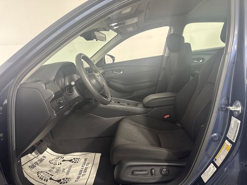 Certified 2024 Honda Accord EX image 15