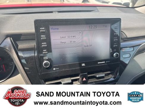 Used 2022 Toyota Camry XSE image 21