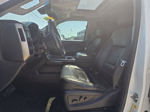 Used 2016 GMC Sierra 2500 Denali w/ Duramax Plus Package AWD/4WD image 7