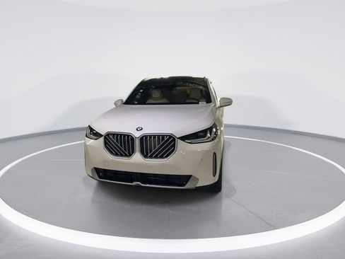 New 2026 BMW X3 xDrive30 w/ Premium Package image 3