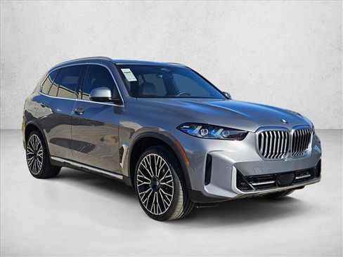 New 2026 BMW X5 xDrive40i w/ Climate Comfort Package image 6