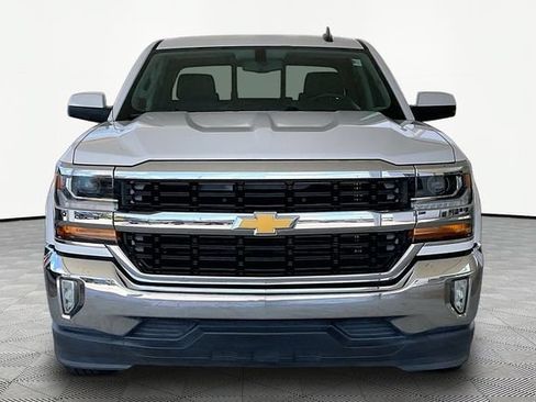 Used 2017 Chevrolet Silverado 1500 LT w/ All Star Edition RWD image 2