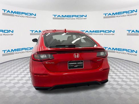 Used 2024 Honda Civic Sport image 4