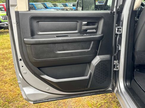 Certified 2024 RAM 1500 Tradesman w/ Popular Equipment Group image 13