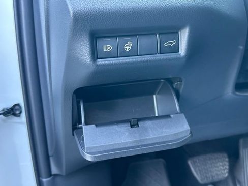 Certified 2025 Toyota Grand Highlander AWD image 16