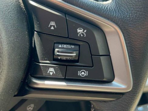 Certified 2022 Subaru Outback Limited image 12