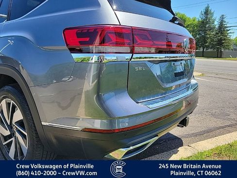 Used 2024 Volkswagen Atlas SEL AWD/4WD image 29