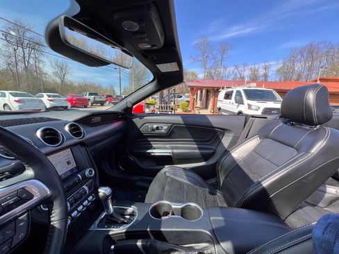 Used 2020 Ford Mustang Premium w/ Equipment Group 201A image 25