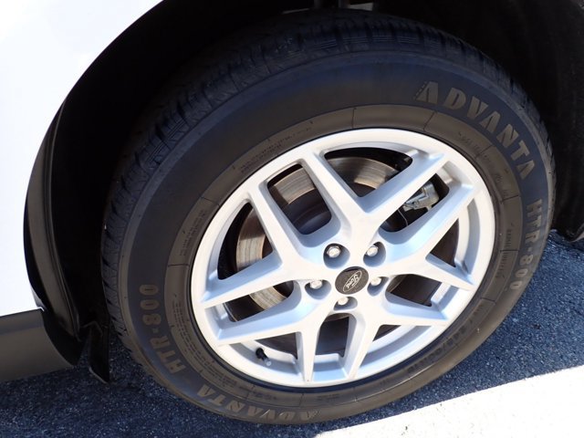 Used 2024 Ford Edge SEL AWD/4WD image 7