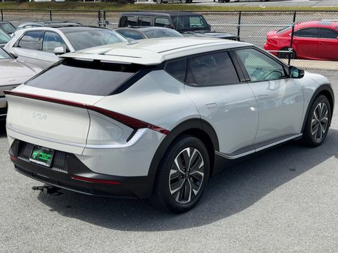 Used 2024 Kia EV6 Light AWD/4WD image 5