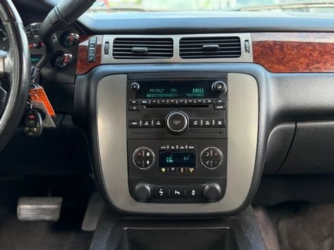 Used 2013 GMC Yukon XL SLE w/ Convenience Package AWD/4WD image 24
