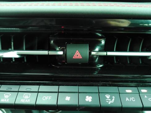 Used 2024 Dodge Hornet R/T image 41