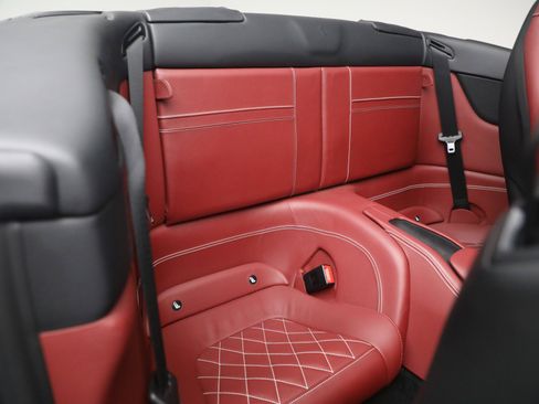 Certified 2016 Ferrari California T RWD image 19