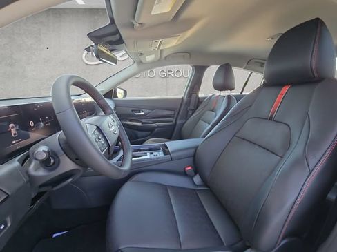 New 2026 Nissan Sentra SR FWD image 19