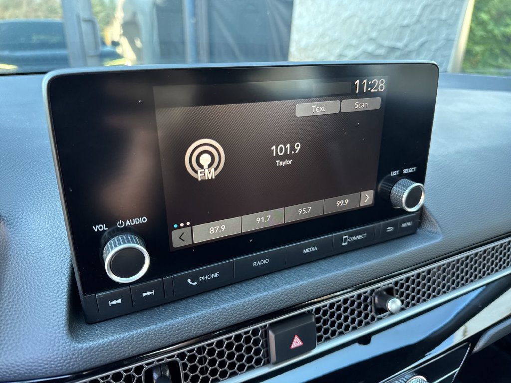 Used 2023 Honda Civic Sport image 10