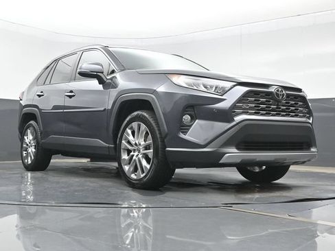Used 2021 Toyota RAV4 Limited AWD/4WD image 27