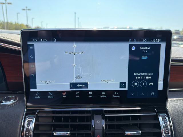 Used 2022 Lincoln Navigator Reserve AWD/4WD image 28
