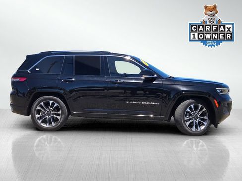 Used 2023 Jeep Grand Cherokee Overland w/ Adv Protech Group III AWD/4WD image 3