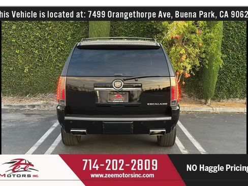 Used 2013 Cadillac Escalade Premium AWD/4WD image 8