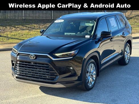 Used 2024 Toyota Grand Highlander Platinum image 9