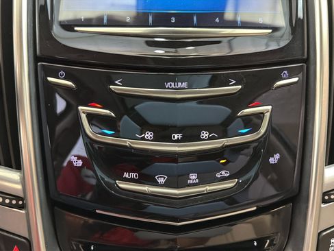 Used 2014 Cadillac SRX Luxury w/ Driver Awareness Package image 29