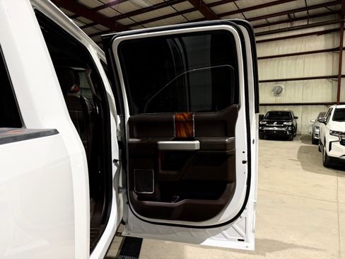 Used 2018 Ford F250 King Ranch w/ King Ranch Ultimate Package image 20