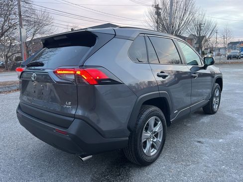 Used 2025 Toyota RAV4 LE image 5