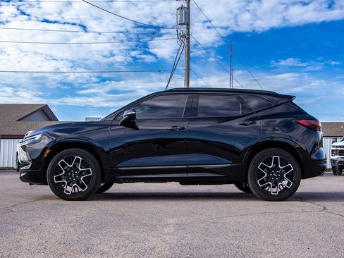 Used 2023 Chevrolet Blazer RS w/ Enhanced Convenience Package AWD/4WD image 7