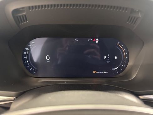 New 2026 Volvo XC60 B5 Core w/ Climate Package AWD/4WD image 12