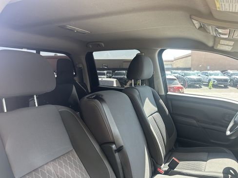 Used 2022 Nissan Titan S w/ S Utility Package RWD image 28