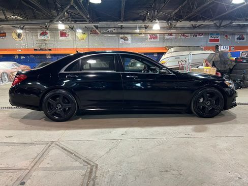 Used 2015 Mercedes-Benz S 550 4MATIC Sedan image 2