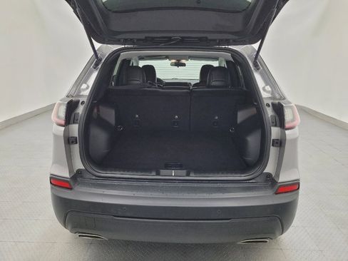 Used 2019 Jeep Cherokee Latitude Plus FWD image 29