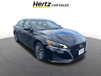 Used 2025 Nissan Altima 2.5 SV