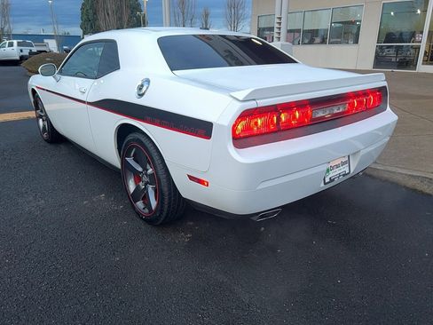 Used 2014 Dodge Challenger R/T w/ R/T Redline Group image 8