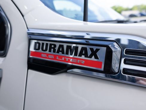 New 2026 GMC Sierra 2500 SLE AWD/4WD image 5