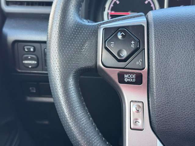 Used 2022 Toyota 4Runner Limited AWD/4WD image 28