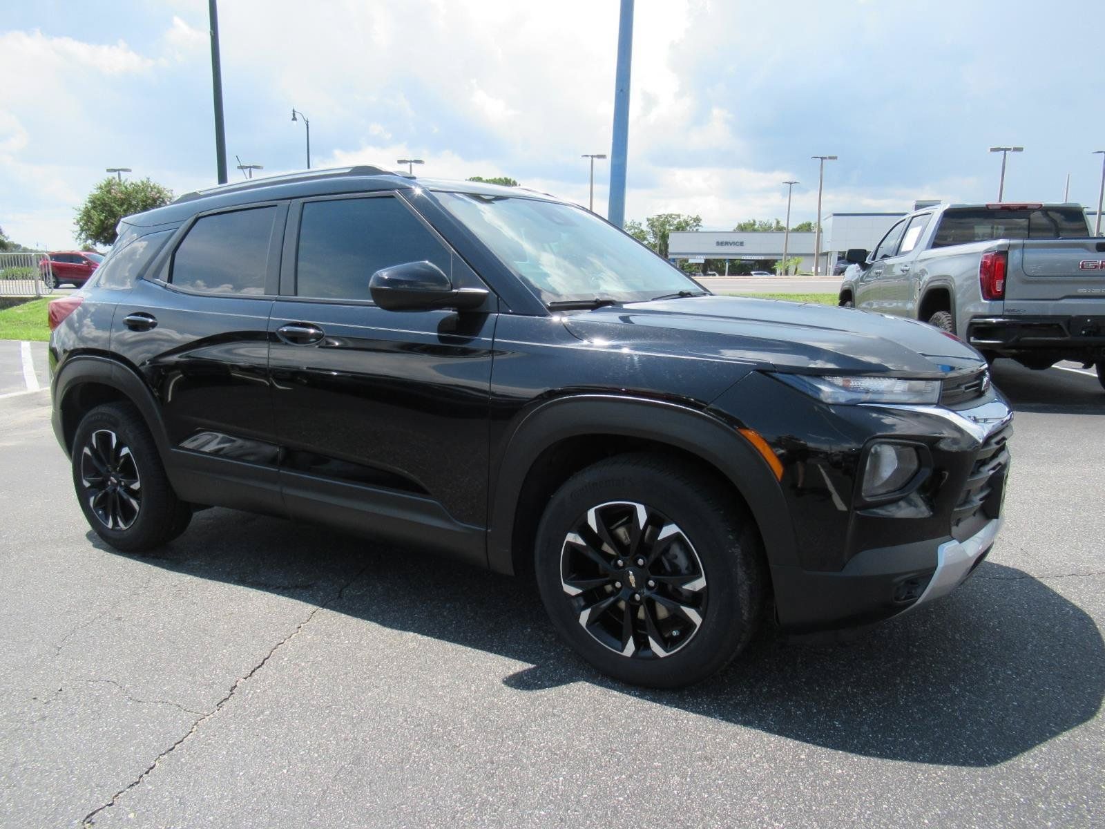 Used 2022 Chevrolet TrailBlazer LT FWD image 4
