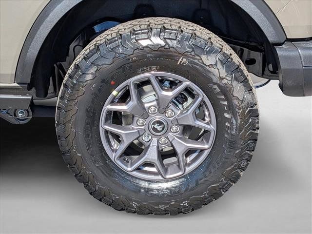 New 2025 Ford Bronco Badlands AWD/4WD image 9