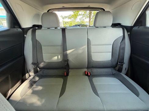 Used 2022 Chevrolet TrailBlazer LS AWD/4WD image 26