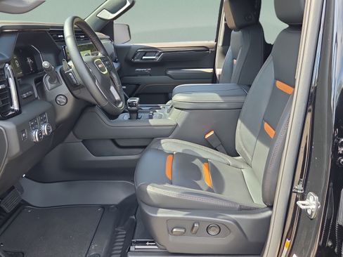 Certified 2026 GMC Sierra 1500 AT4 w/ AT4 Premium Package AWD/4WD image 10
