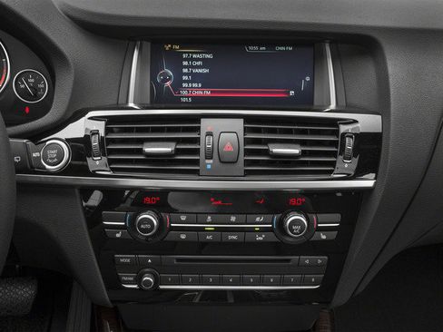 Used 2016 BMW X3 xDrive28i image 9