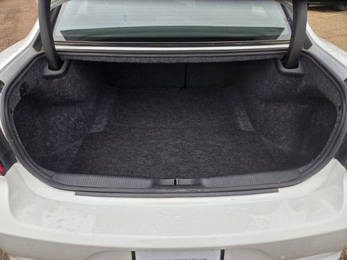 Used 2023 Dodge Charger GT image 27