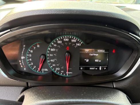 Used 2020 Chevrolet Trax LS w/ Tint and Cruise Package FWD image 10
