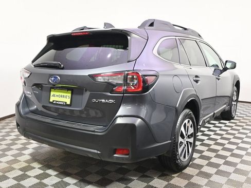 Certified 2023 Subaru Outback Premium image 6