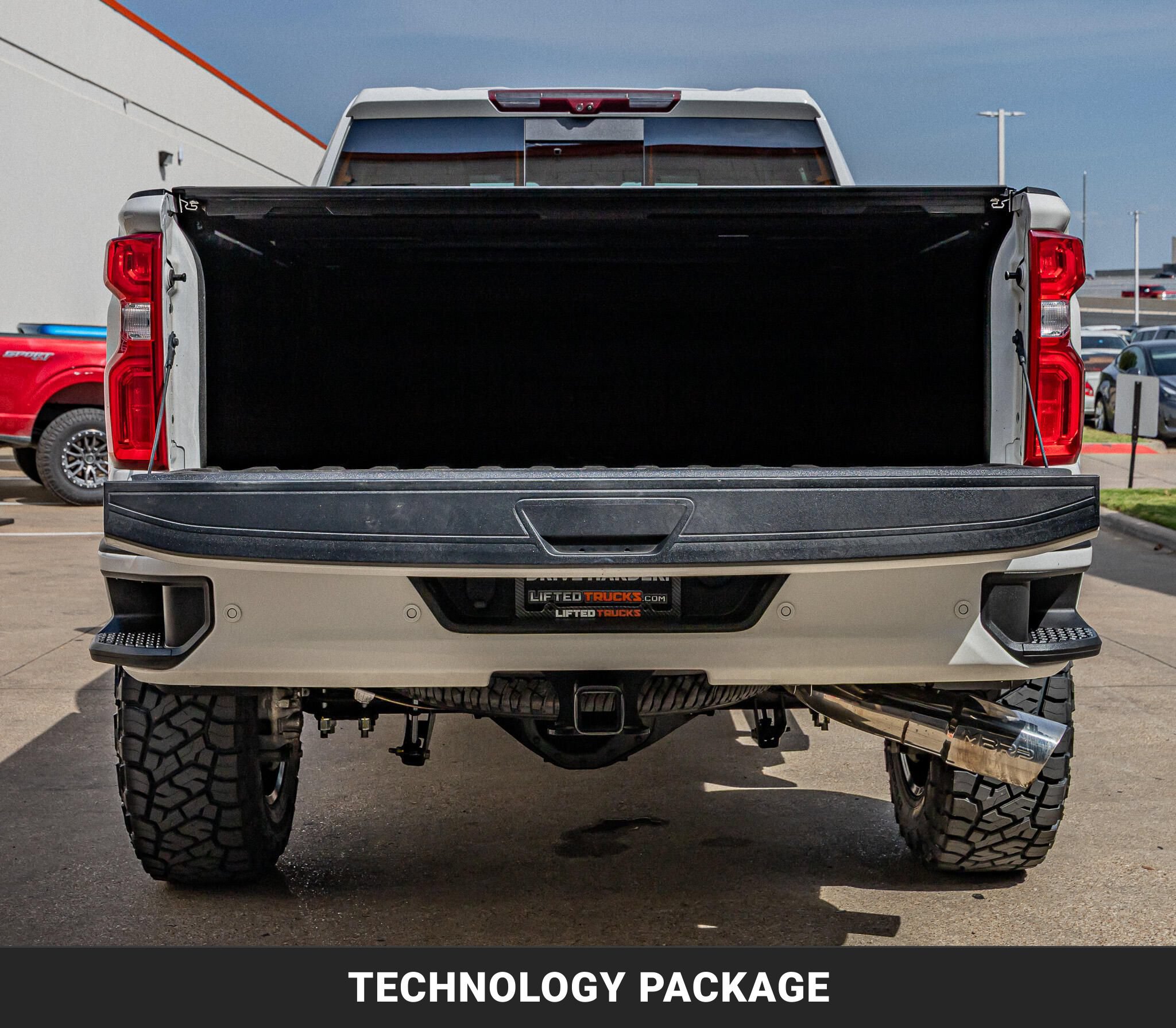 Used 2021 Chevrolet Silverado 2500 LTZ w/ Z71 Chrome Sport Edition AWD/4WD image 9