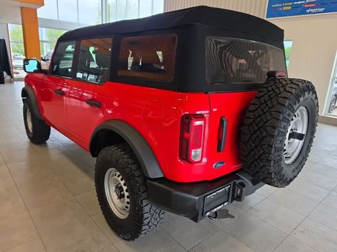 Used 2023 Ford Bronco 4-Door AWD/4WD image 11